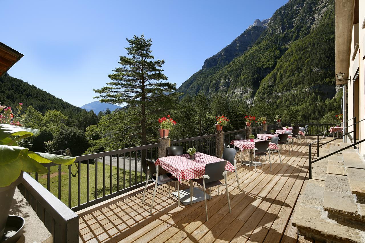 Camping Pineta Hotel Bielsa Exterior photo